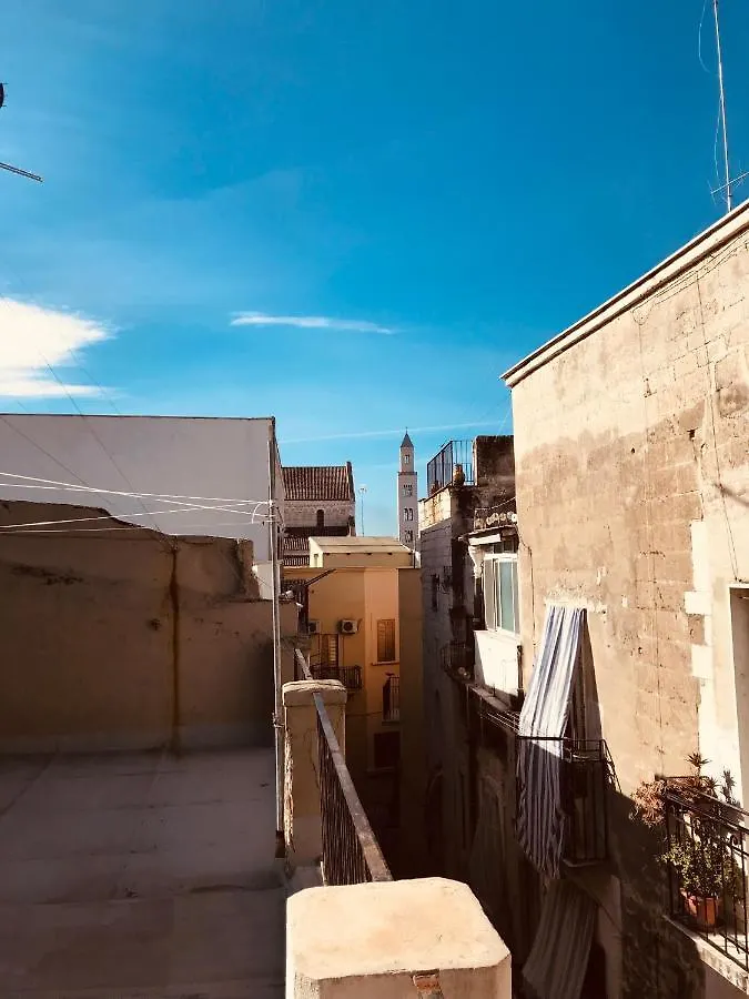 B&B Via Dell'Azzurra Bari Couette-café