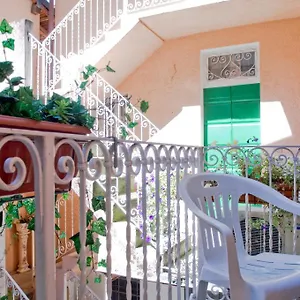  Apartment Centre Italy